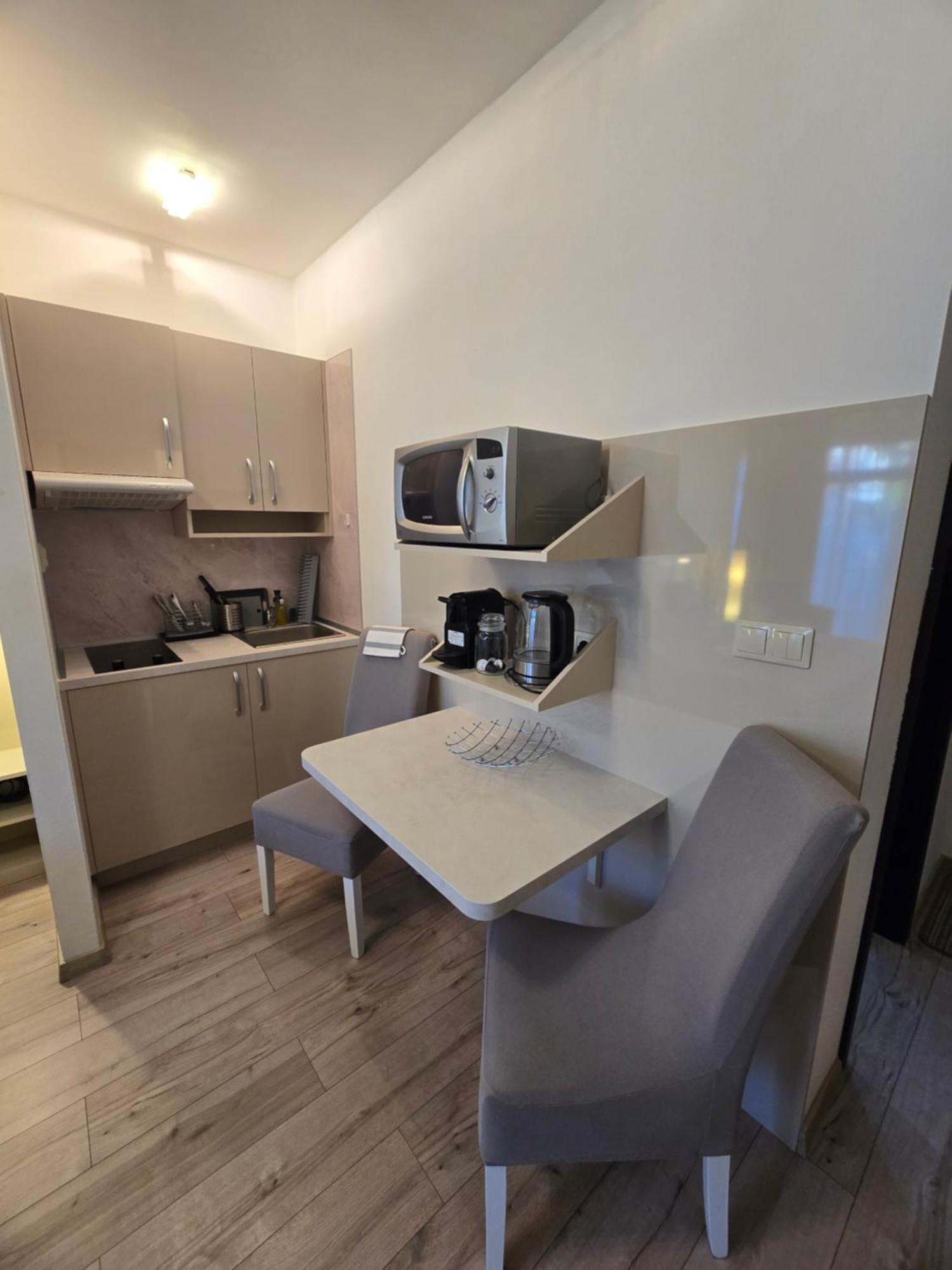 Apartman Elizabeth Bešeňová Exterior foto